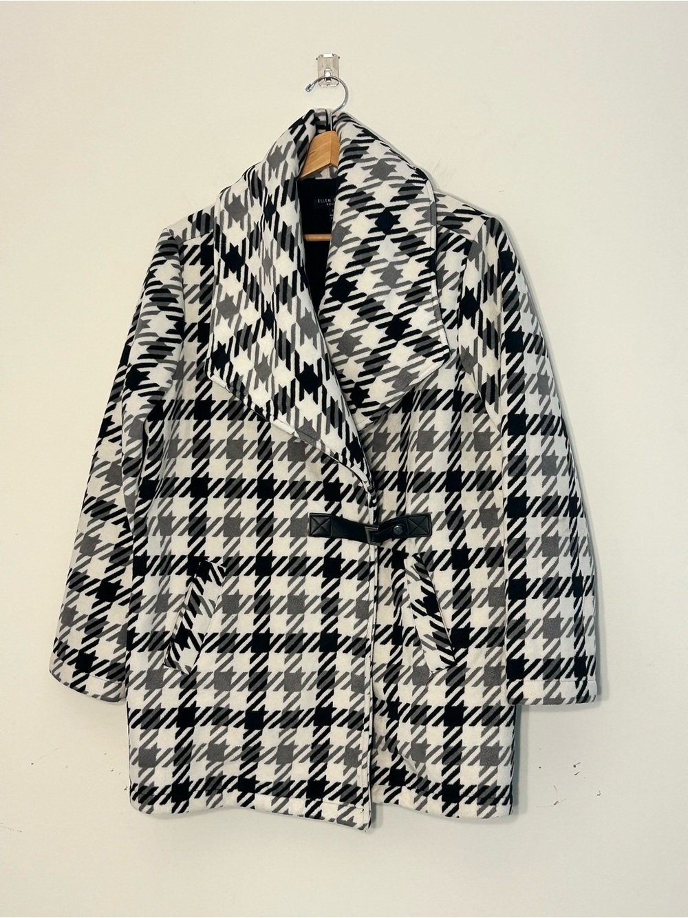Ellen Reyes Woman Open Front Jacket Size 1X